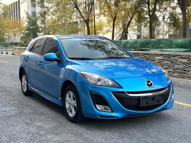 Mazda 3 star