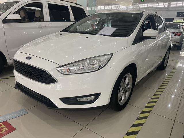 Ford Fox