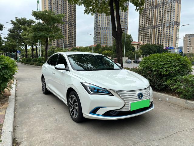 Changan Eado EV