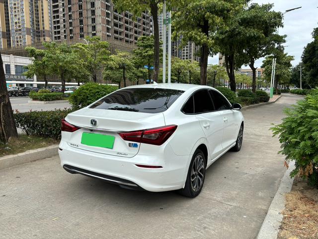 Changan Eado EV