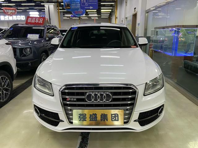 Audi Q5 (imported)