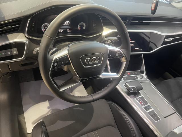 Audi A7L