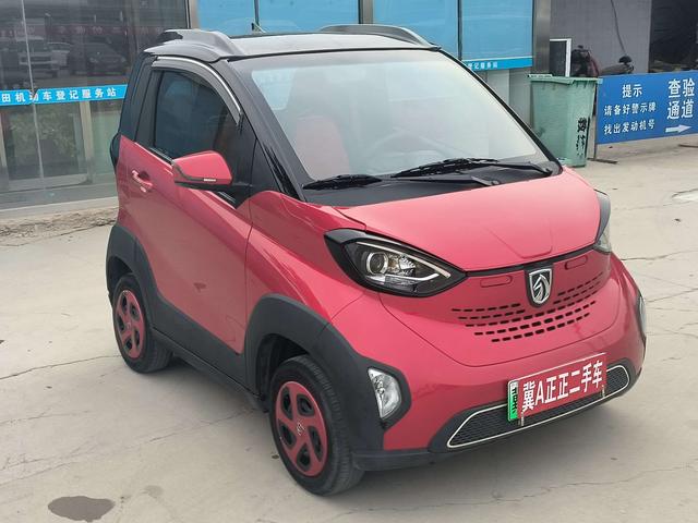 Baojun E100