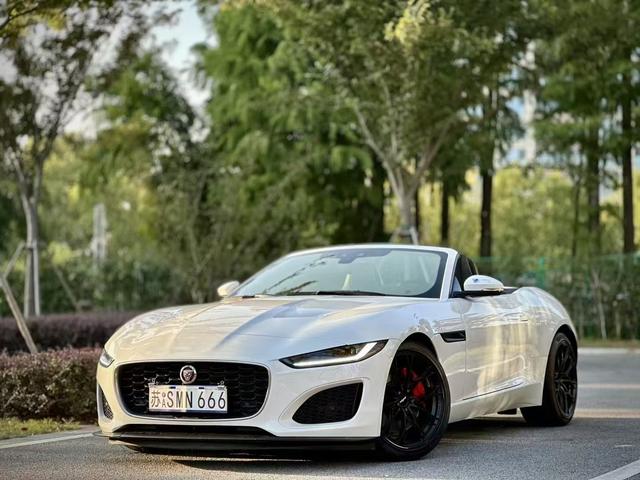 Jaguar F-TYPE