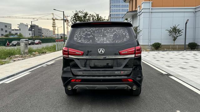 BAIC Weiwang M50F