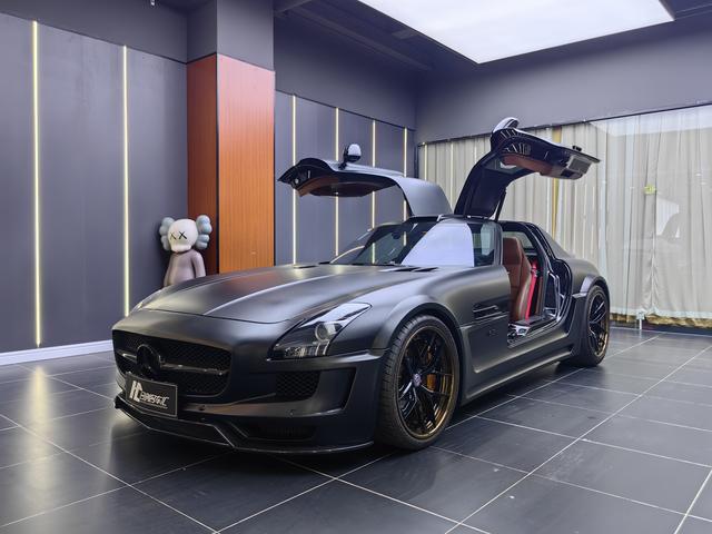 Mercedes-Benz SLS-Class AMG