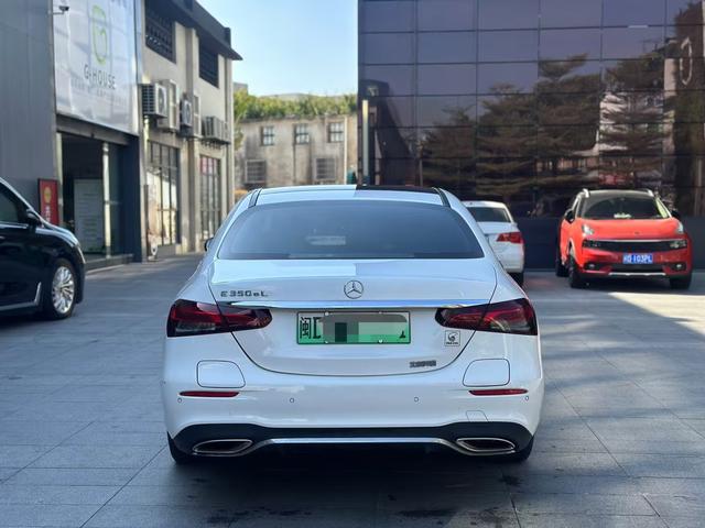 Mercedes-Benz E-Class PHEV