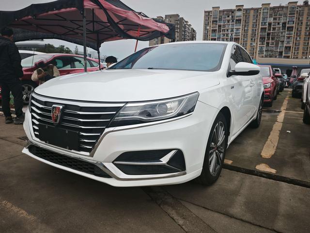 Roewe i6