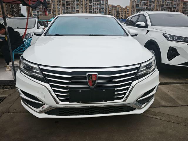 Roewe i6