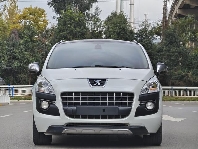 Peugeot 3008 (imported)