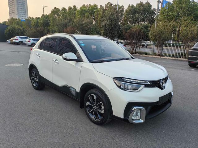 Dongfeng Fengshen AX4