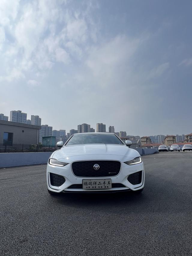 Jaguar XEL