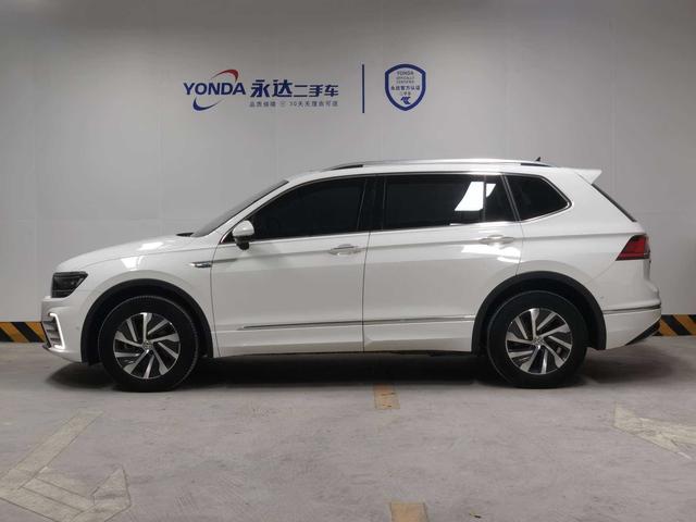 Volkswagen Tiguan L PHEV