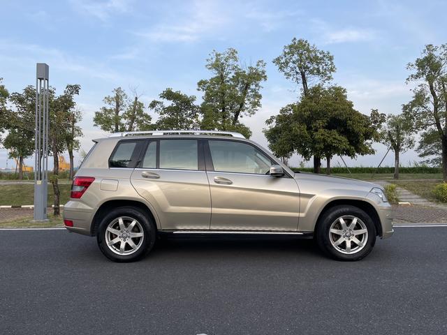 Mercedes-Benz GLK-Class (imported)