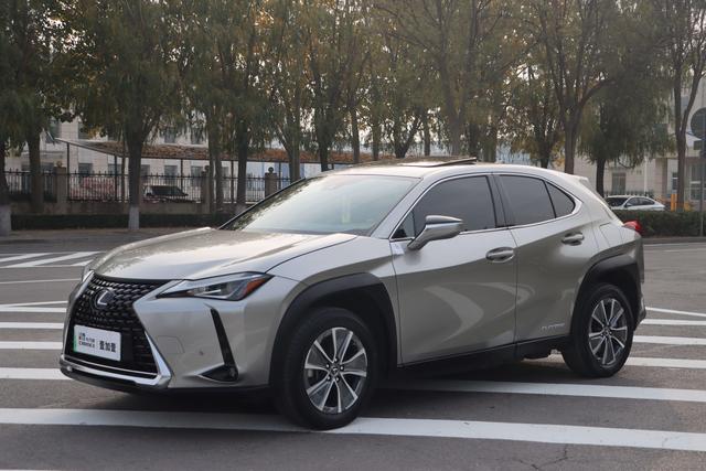 Lexus UX EV