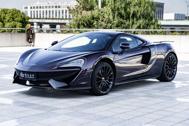 McLaren 570GT