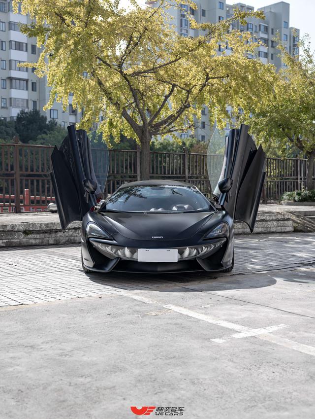 McLaren 540C