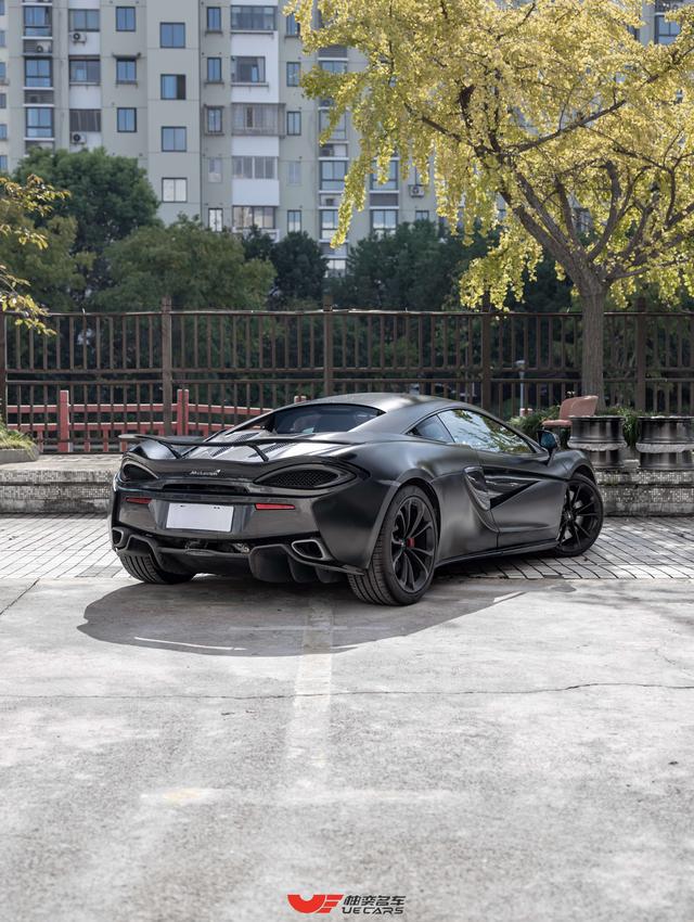 McLaren 540C