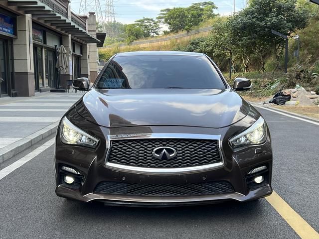 Infiniti Q50L