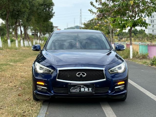 Infiniti Q50L