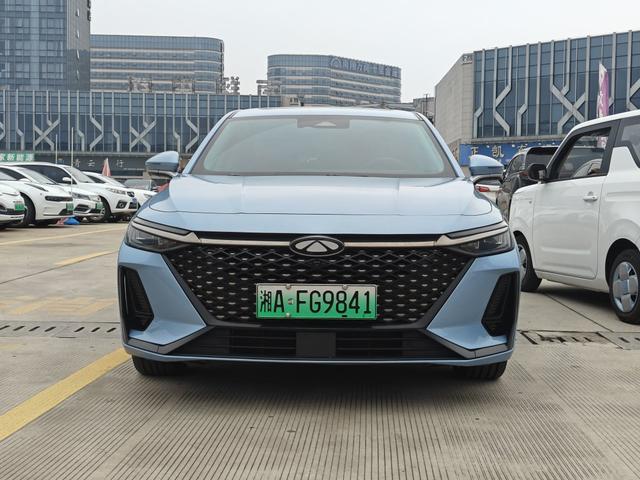 Chery Fengyun A8