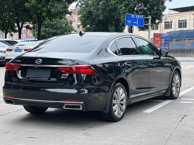 GAC Trumpchi GA8