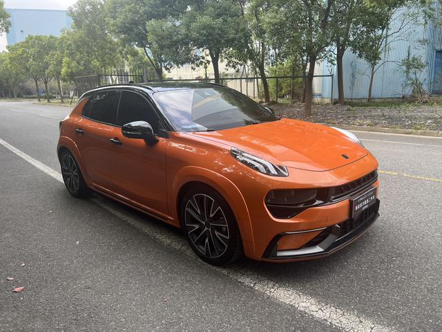 Lynk & Co 02 Hatchback