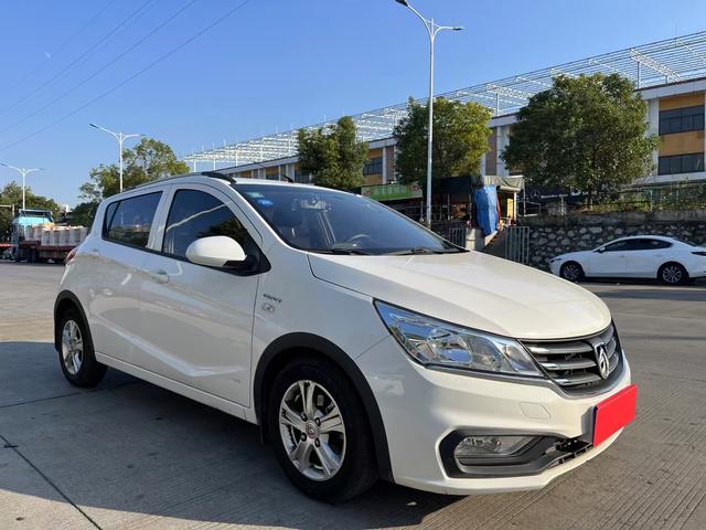 Baojun 310