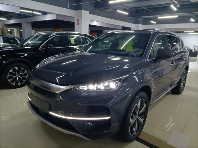 BYD Tang EV