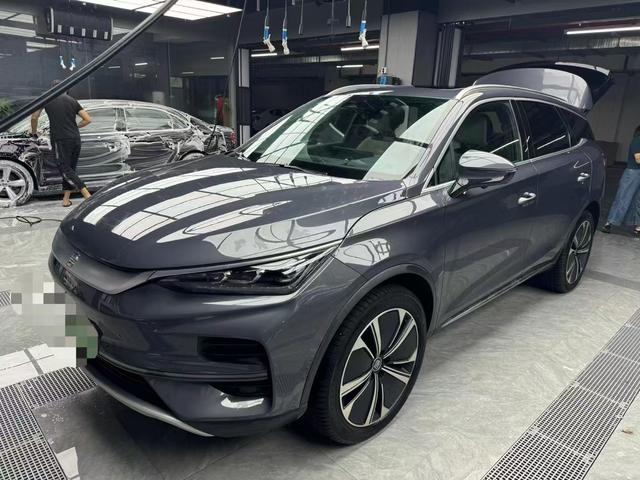 BYD Tang EV