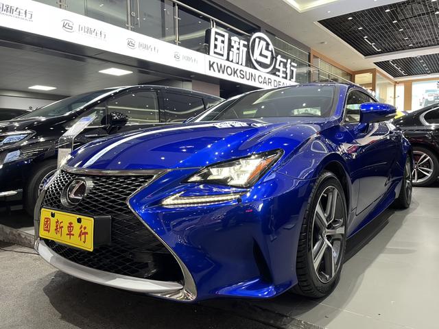 Lexus RC