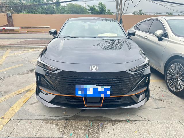 Changan UNI-V