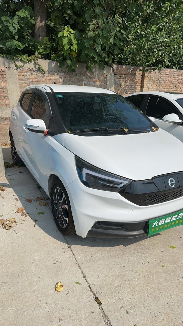 Jiangling Yizhi EV3