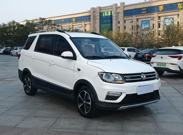 Dongfeng Fengon 370