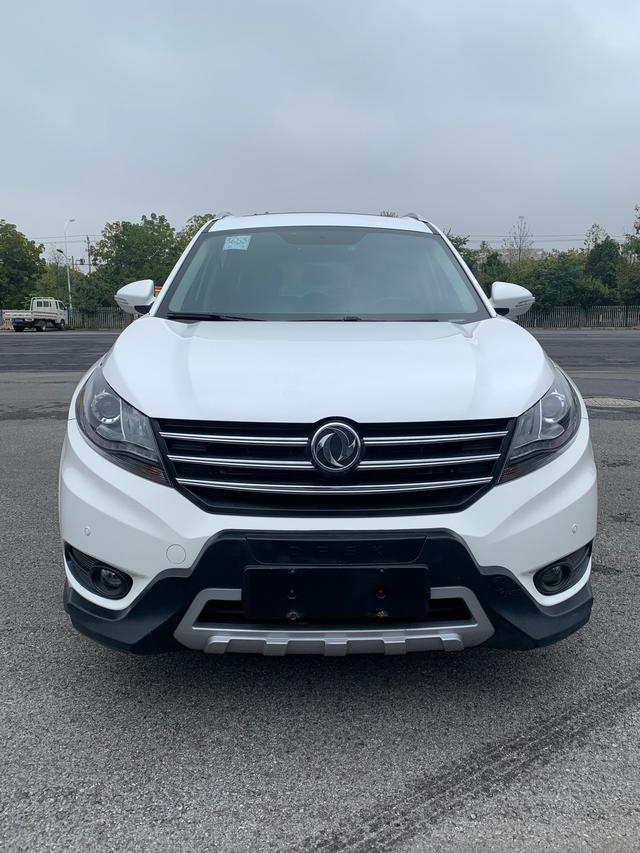 Dongfeng Fengon 580