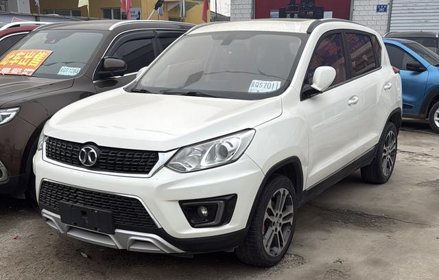 BAIC Shenbao X35