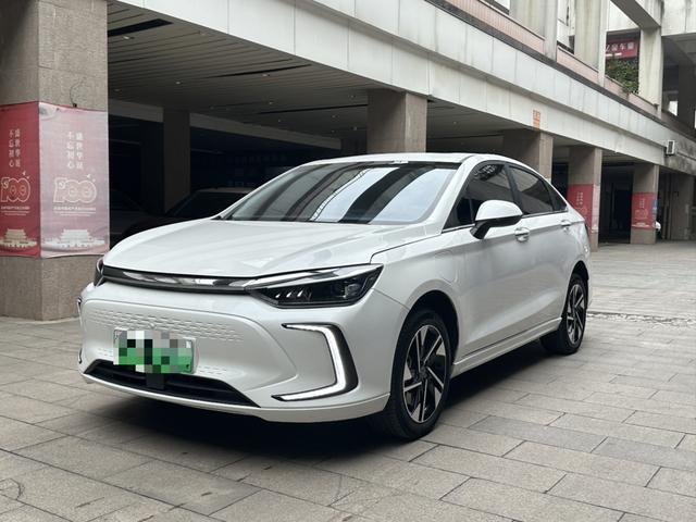 BAIC Beijing EU5 PLUS