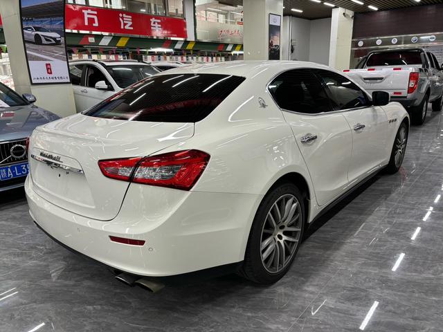 Maserati Ghibli