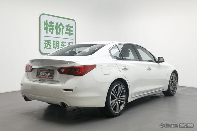 Infiniti Q50L