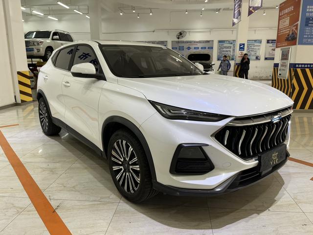 Oshan Changan Auchan X5