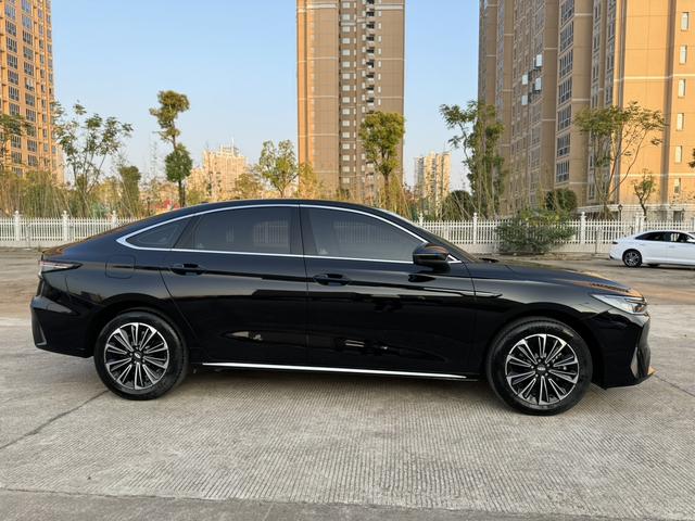 Chery Fengyun A8