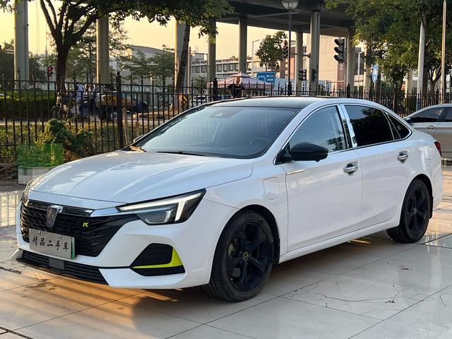 Roewe ei6 MAX