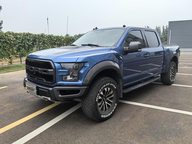 Ford F-150 Raptor