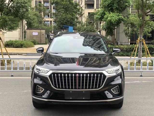 Hongqi HS5