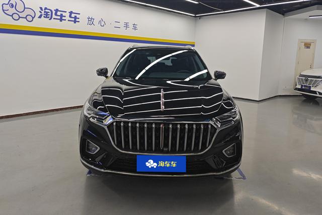 Hongqi HS5