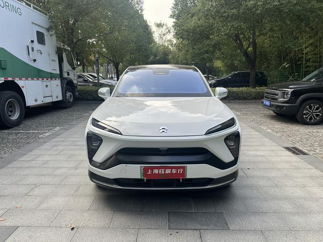 NIO EC6