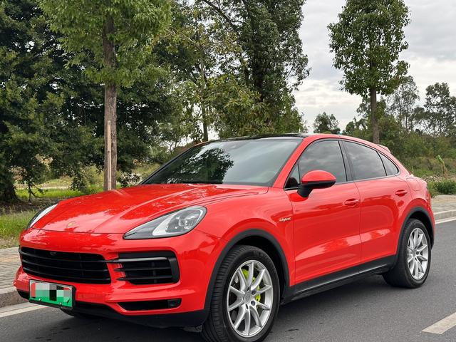 Porsche Cayenne Coupé E-Hybrid