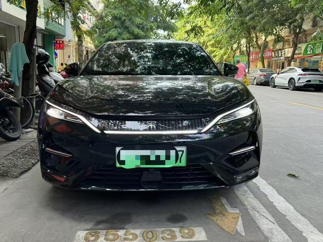 BYD Song L EV