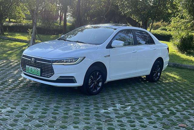 BYD QinEV