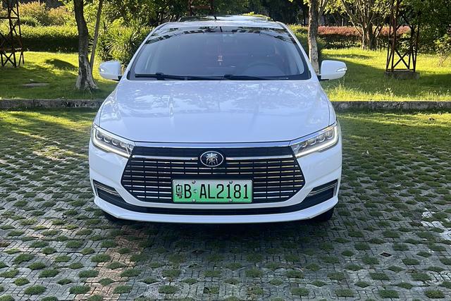 BYD QinEV